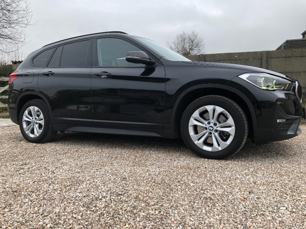 Bmw X1 hybride met garantie, Auto's, 42 g/km, Zwart, Leder, Bedrijf