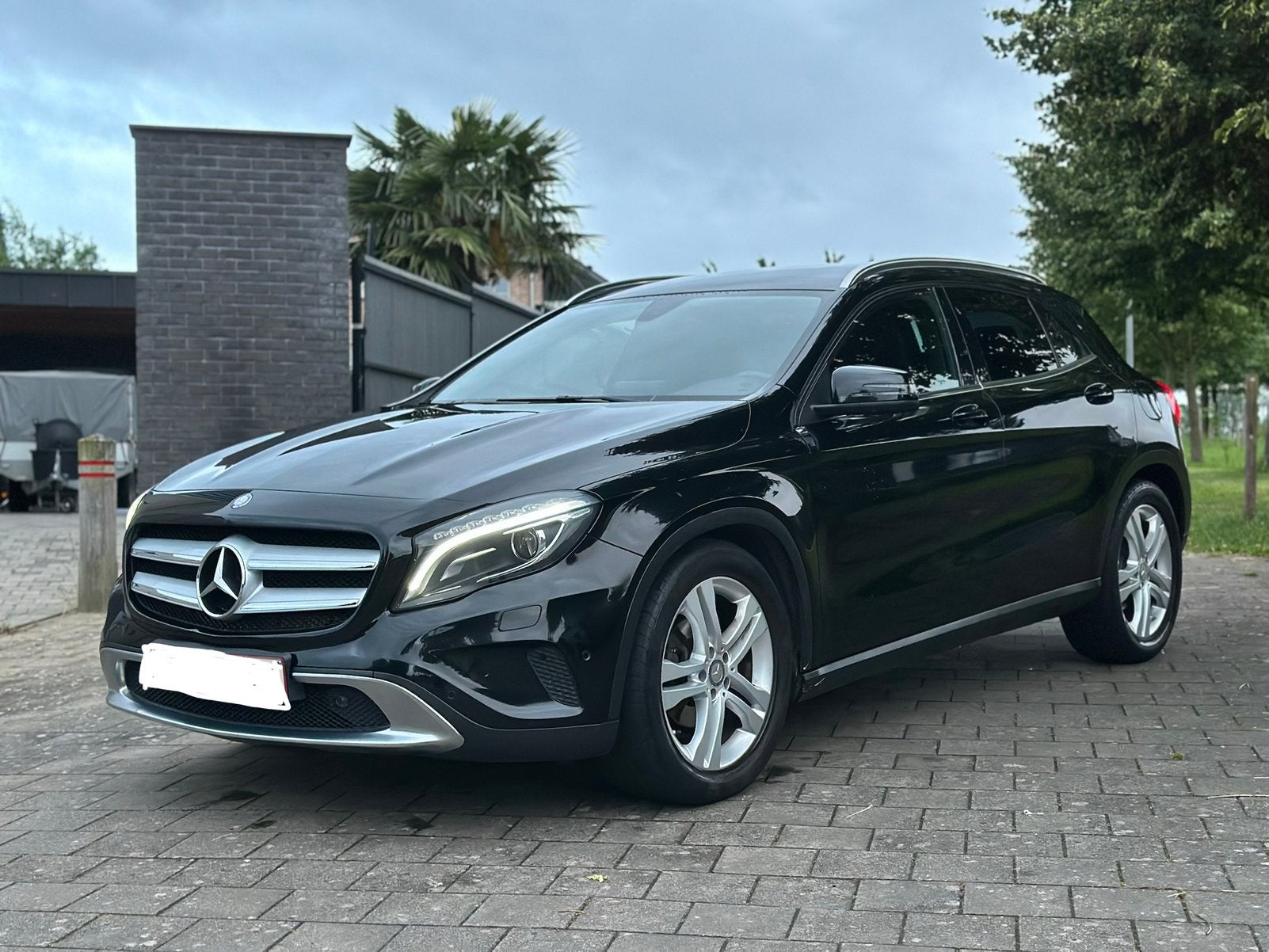 MERCEDES GLA 180D BOITE AUTO - 2016  XENON GPS - PACK NIGHT, Alarme, Cuir et Alcantara, Achat, Euro 6
