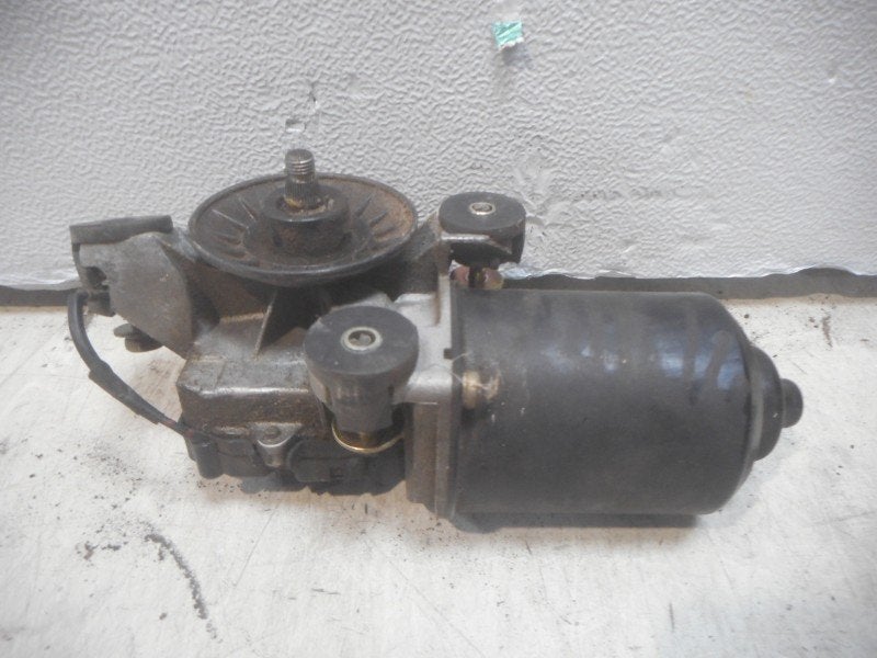 MOTEUR ESSUIE-GLACE AVANT Toyota Corolla (E9) (5110-12720), Kundenbetreuung@toyota.de, Toyota, Utilisé, Toyota-Allee 2
50858  Köln, DE