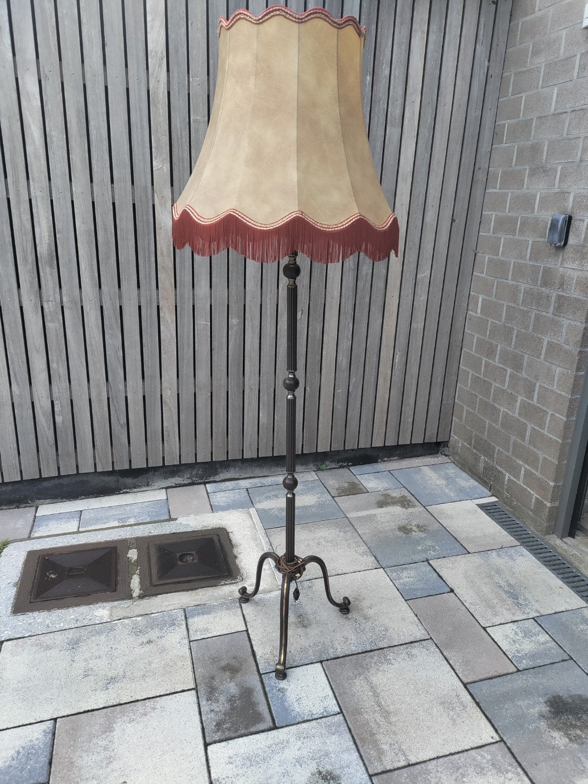 Lampadaire vintage sur pied, Antiquités & Art, Enlèvement