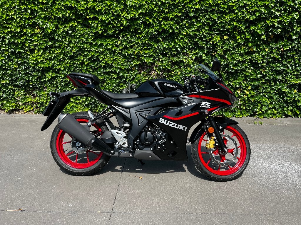 Suzuki GSX - R125, Motos, Motos | Suzuki, Entreprise, Occasion, Permis Moto A1 minimum, Sport