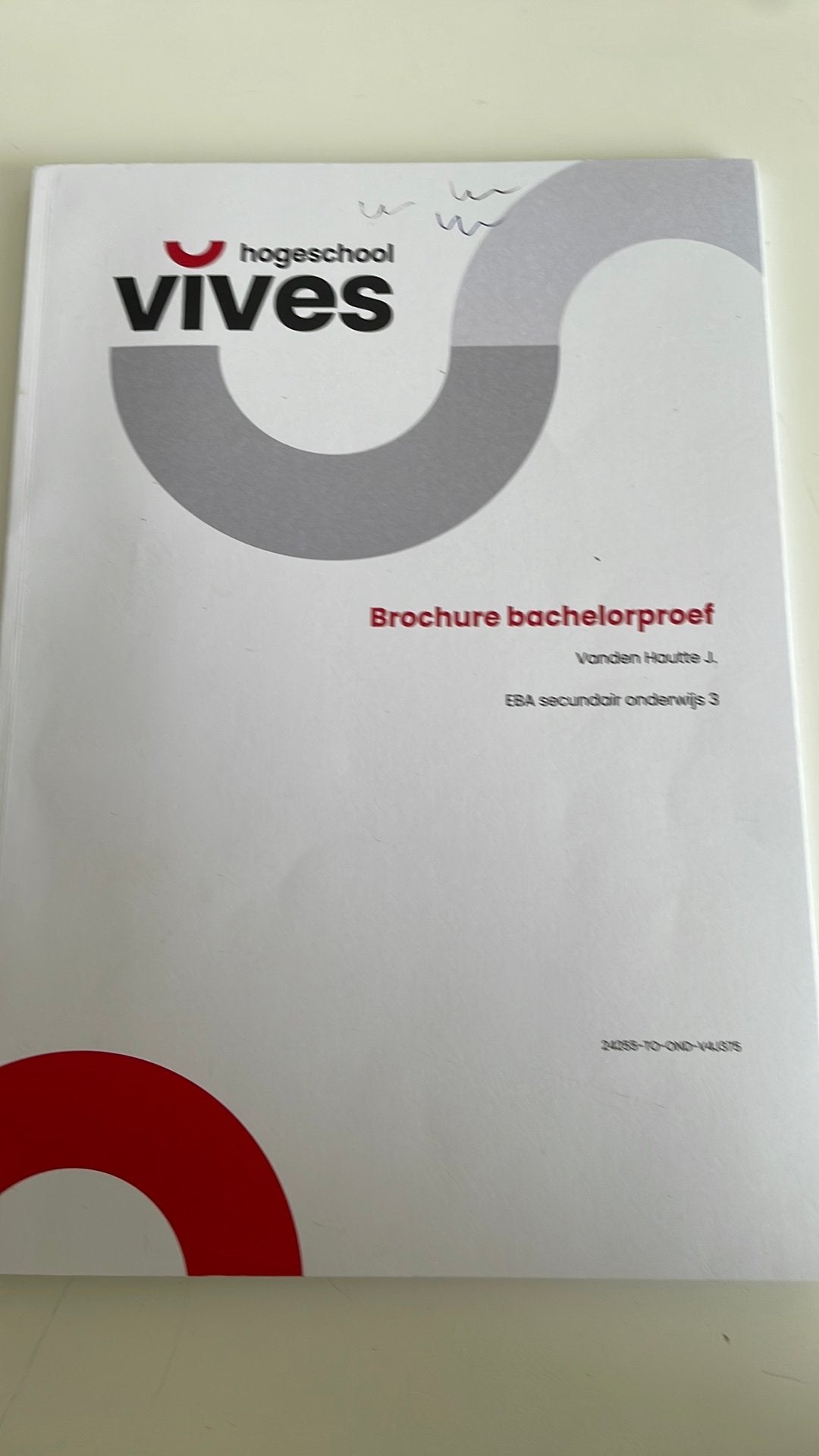 Brochure bachelorproef - VIVES hogeschool, Ophalen of Verzenden, Zo goed als nieuw, Hogeschool