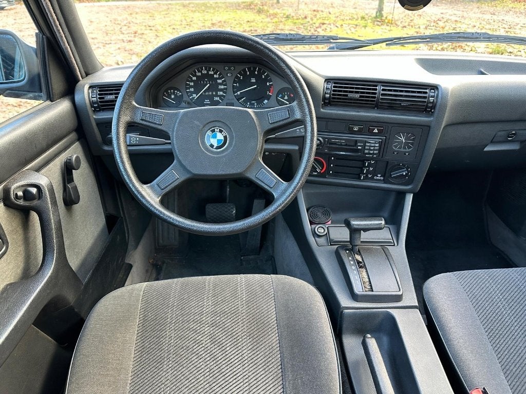 Bmw 320 automaat 4 Deurs E30 Model, Autos, BMW, Achat, 4 portes, Entreprise, Automatique