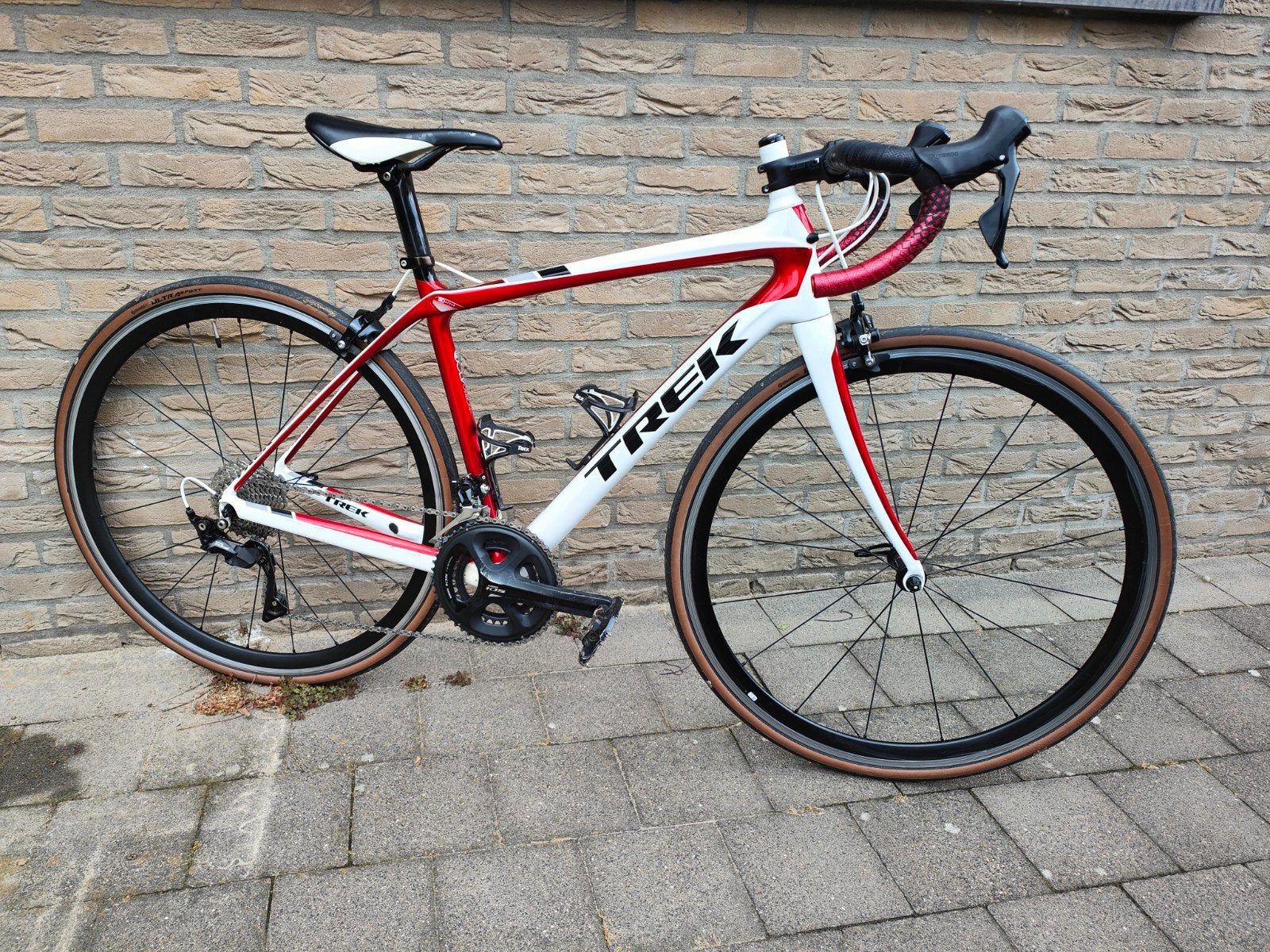 Trek Domane - maat 51 - HELE NETTE FIETS, Fietsen en Brommers, Fietsen | Racefietsen, Ophalen, Carbon