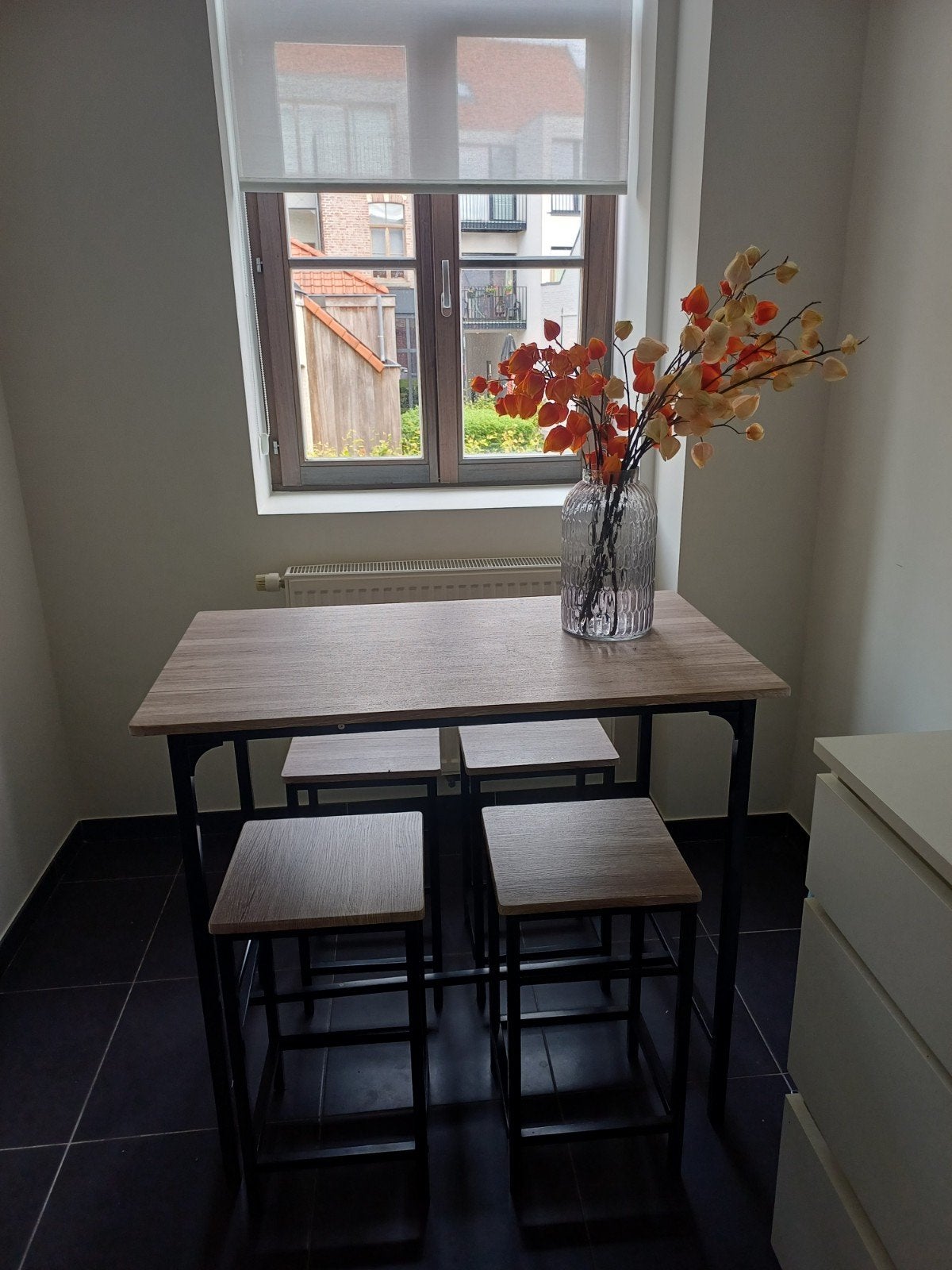 Keukentafel met 4 stoelen, Ophalen