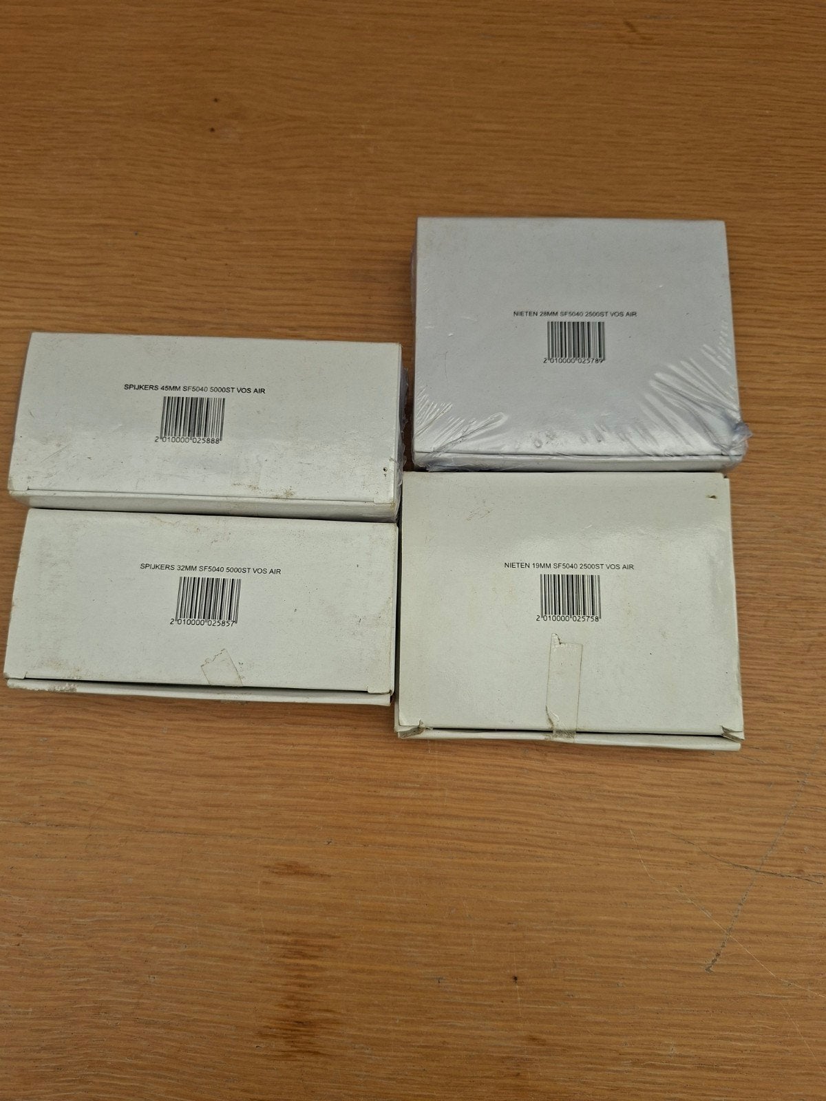 Nieten en nagels voor pneumatische tacker, Ophalen