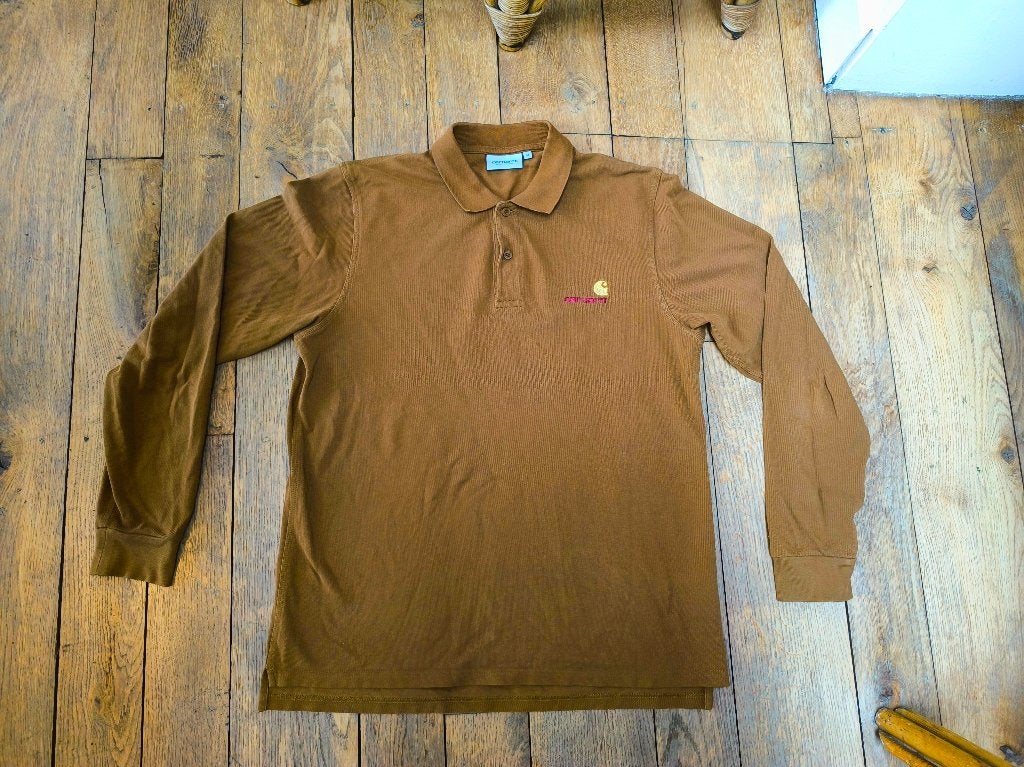 Polo manches longues Carhartt WIP American Script L/S polo M, Vêtements | Hommes, Enlèvement ou Envoi, Carhartt, Brun, Porté