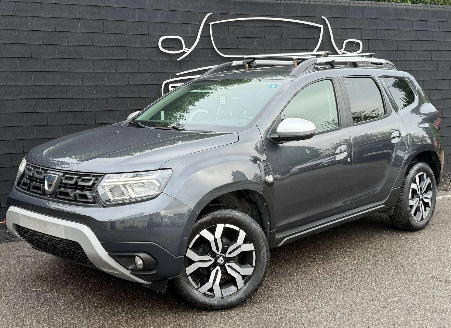 Dacia Duster 1.5 Blue dCi+FACELIFT+CAMERA 360+NAVI+JANTES+EU, Auto's, Dacia, Lichtsensor, Stof, Gebruikt, 4 cilinders
