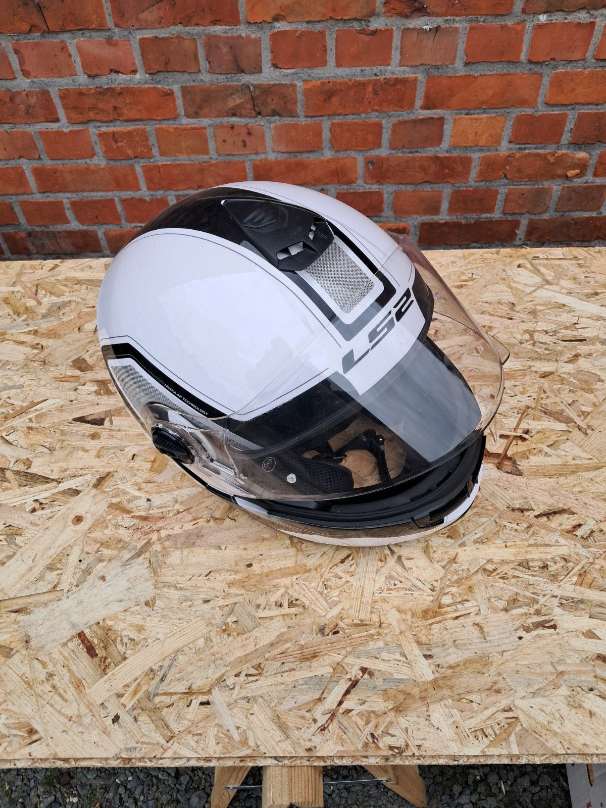 Zeer goede motor helm, Ophalen