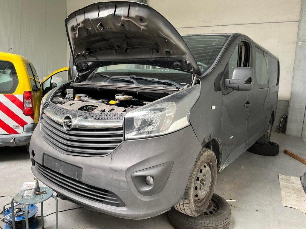 OpelVivaro2019Dub.Cab/6 zitplaatsen–265d.km–EXPORT+HANDELAAR, Auto's, Opel, Particulier, Vivaro, Diesel, Euro 6, 5 deurs, Handgeschakeld