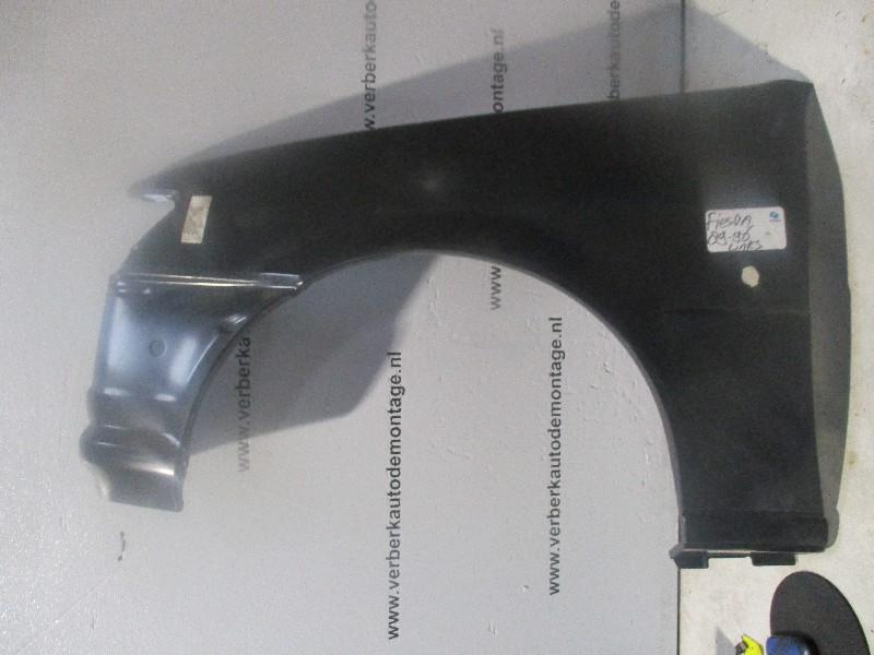SPATBORD LINKS VOOR Ford Fiesta 3 (01-1989/12-1996), Auto-onderdelen, Nieuw, Voor, Ford, Spatbord