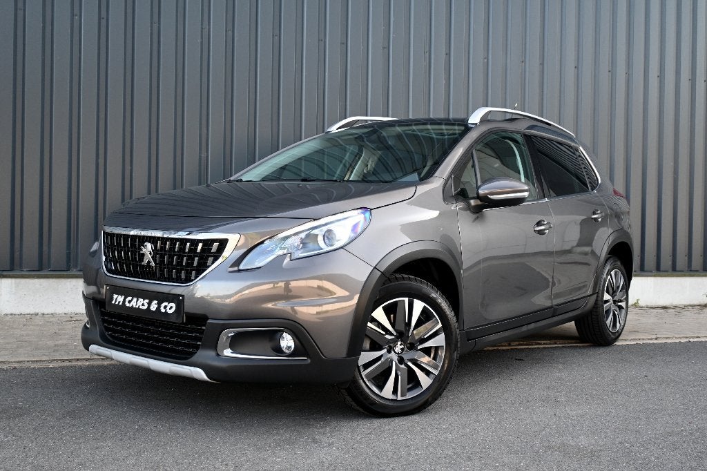 Peugeot 2008 1.2i Automaat, Pano, Camera, Leder, Carplay, 1199 cc, Leder en Stof, Bedrijf, 5 zetels