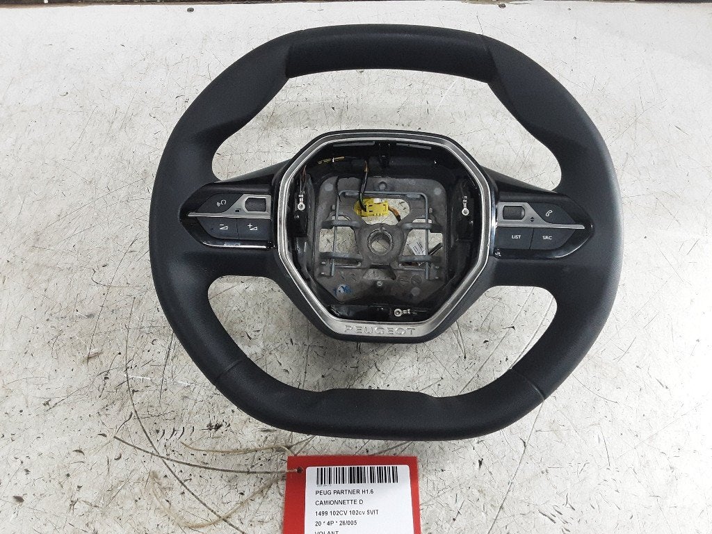 VOLANT DIRECTION Peugeot Partner (EA / / EF / EN / EU), Autos : Pièces & Accessoires, Mevr. I. Hauben, Utilisé, Rue de l'Espoir 34 34
4030  GRIVEGNÉE, BE