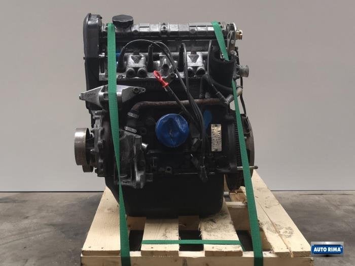 Motor van een Volvo 4-Serie, Gebruikt, -, -, Ophalen of Verzenden