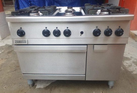 Zanussi gasfornuis 6 vuren met oven, Ophalen of Verzenden, Gebruikt, Fornuis, Frituur en Grillen
