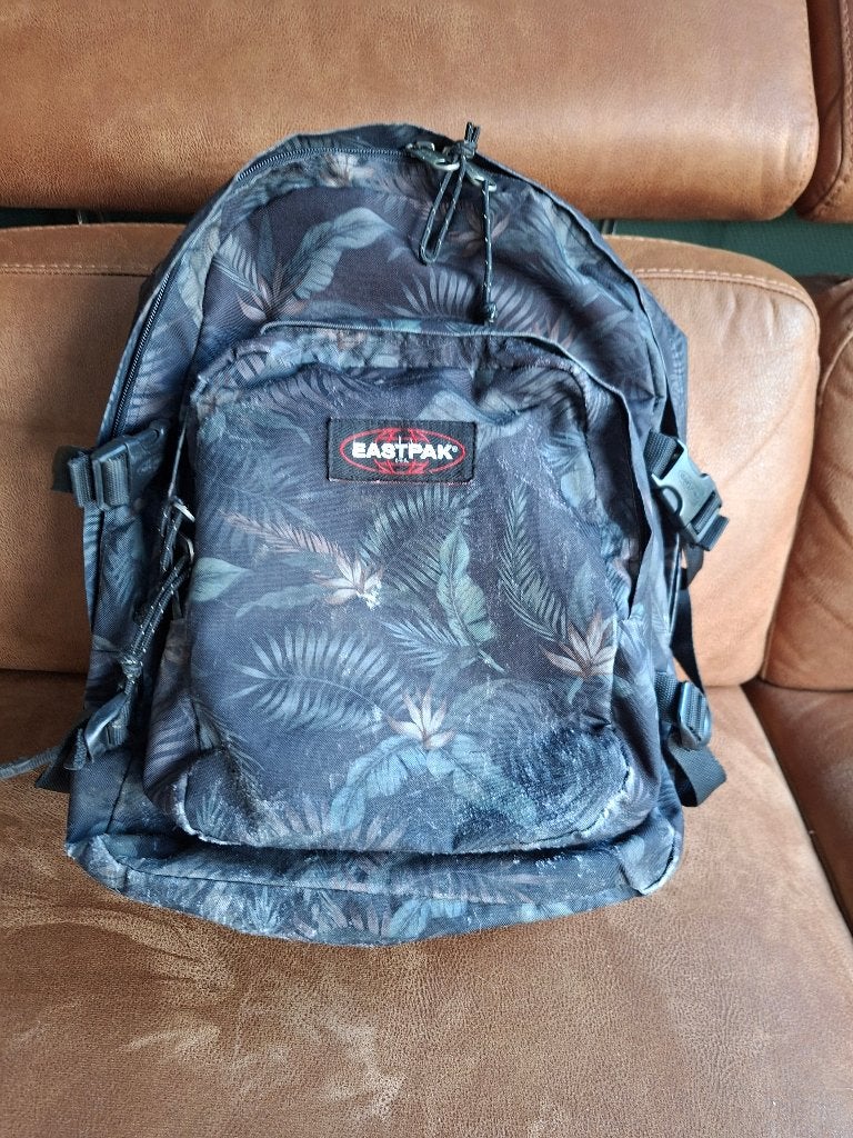 Eastpack schoolrugzak, Handtassen en Accessoires, Tassen | Schooltassen, Overige kleuren, Rugtas, 40 tot 50 cm, Ophalen of Verzenden