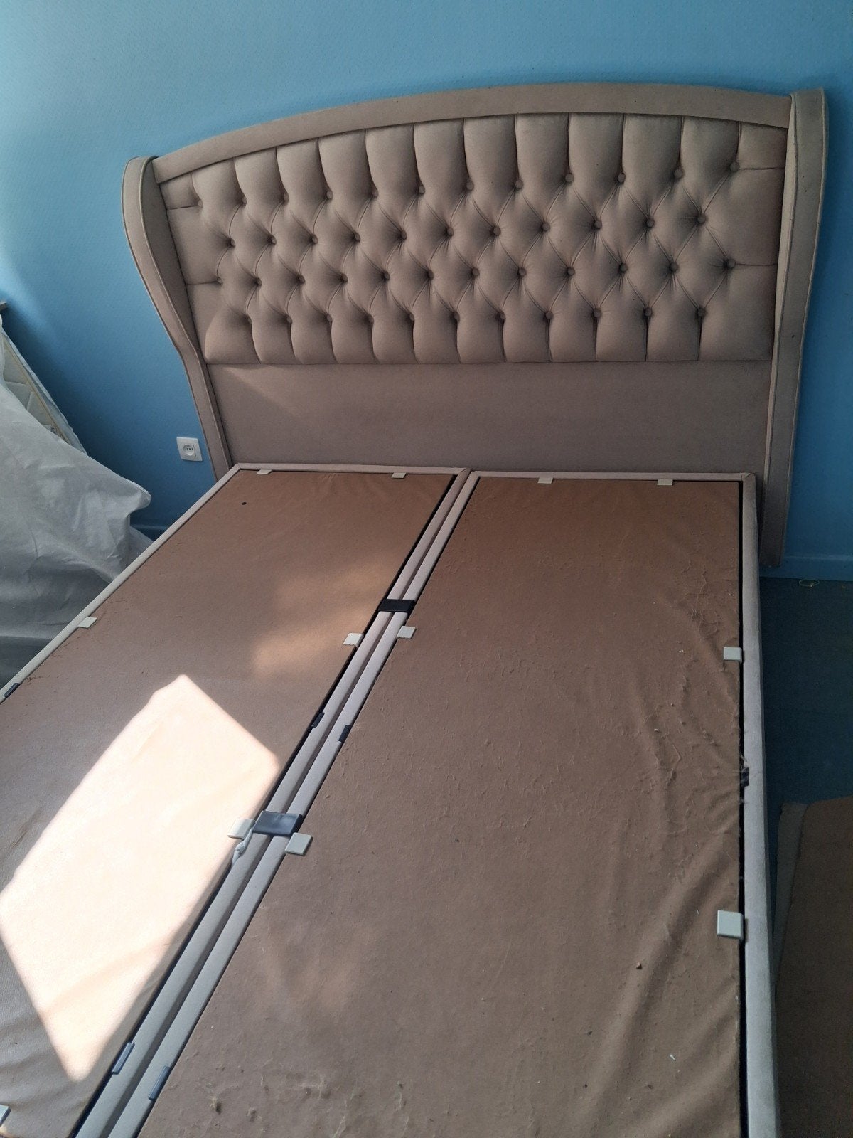 Boxspring met opbergruimte, Huis en Inrichting, Ophalen