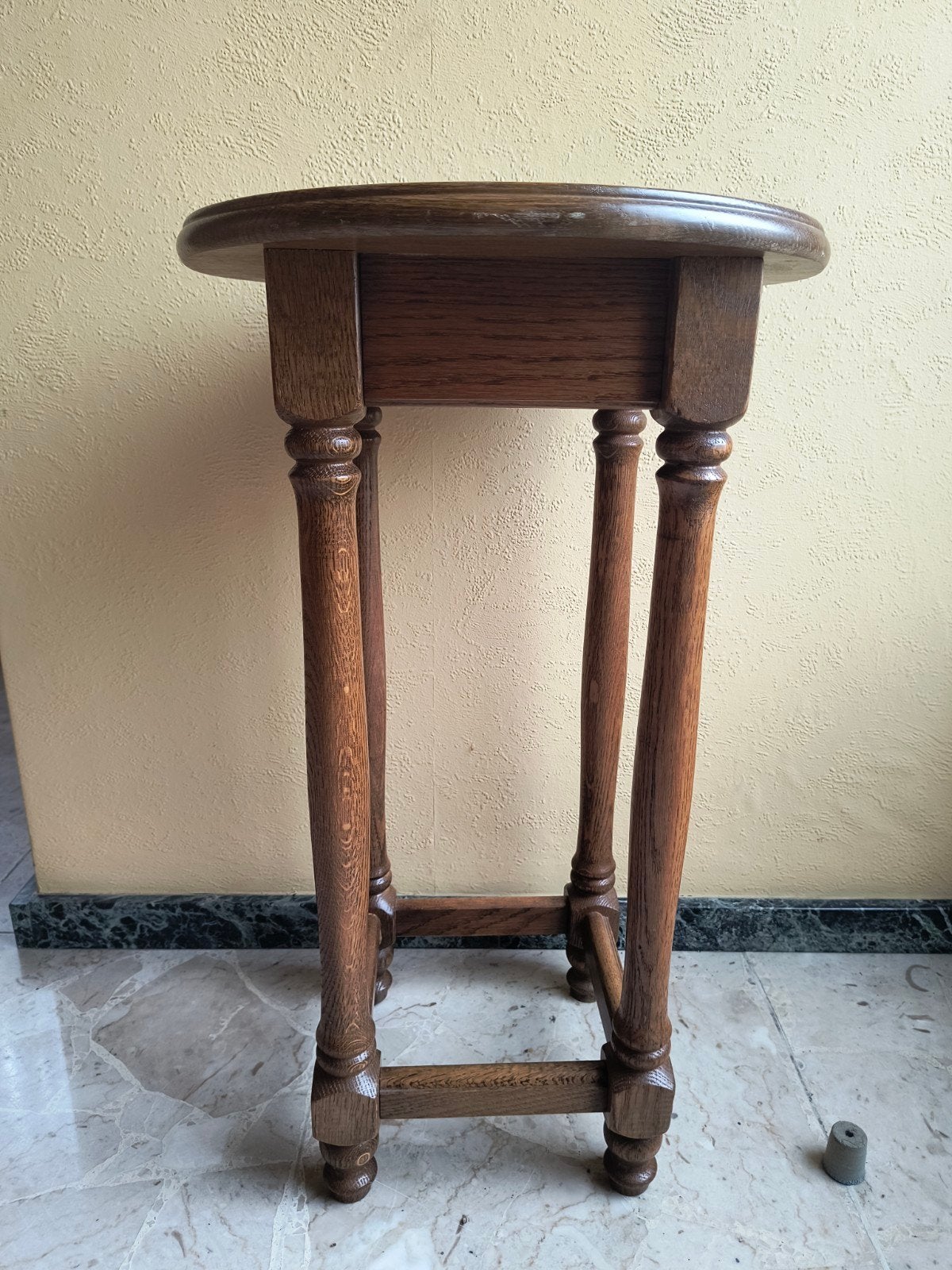 Houten plantentafel / bijzettafel, Huis en Inrichting, Krukjes, Gebruikt, Hout, Ophalen