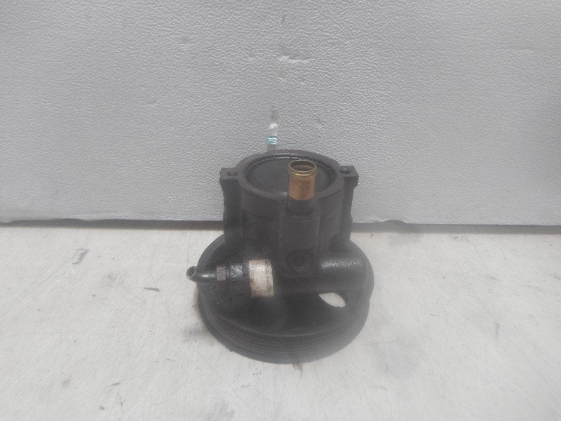 STUURBEKRACHTIGINGSPOMP Corsa B (73 / 78 / 79) (90473169), Gebruikt, Opel, Opel Automobile GmbH, Kontakt-opel@opel.com