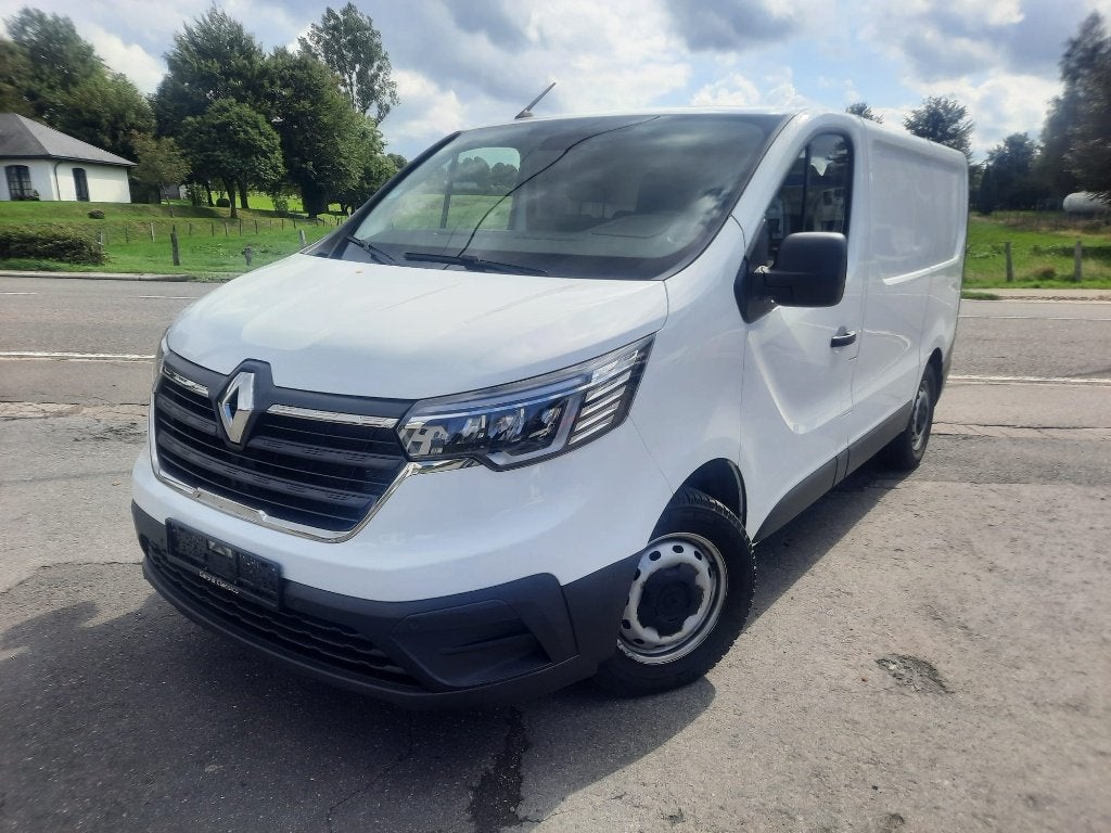 Renault Trafic L2H1 dCi150 lichte vracht BTW Wagen, Auto's, Voorwielaandrijving, 4 cilinders, 2500 kg, Wit