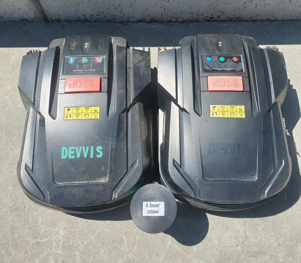 Devvis robotmaaier 800m2, Doe-het-zelf en Bouw, Gereedschap | Machine-onderdelen en Toebehoren, Ophalen