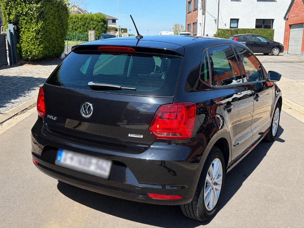 VW Polo 2017 - 50.000 KM - 9000€, Autos, Achat, Boîte manuelle, Noir, 5 portes