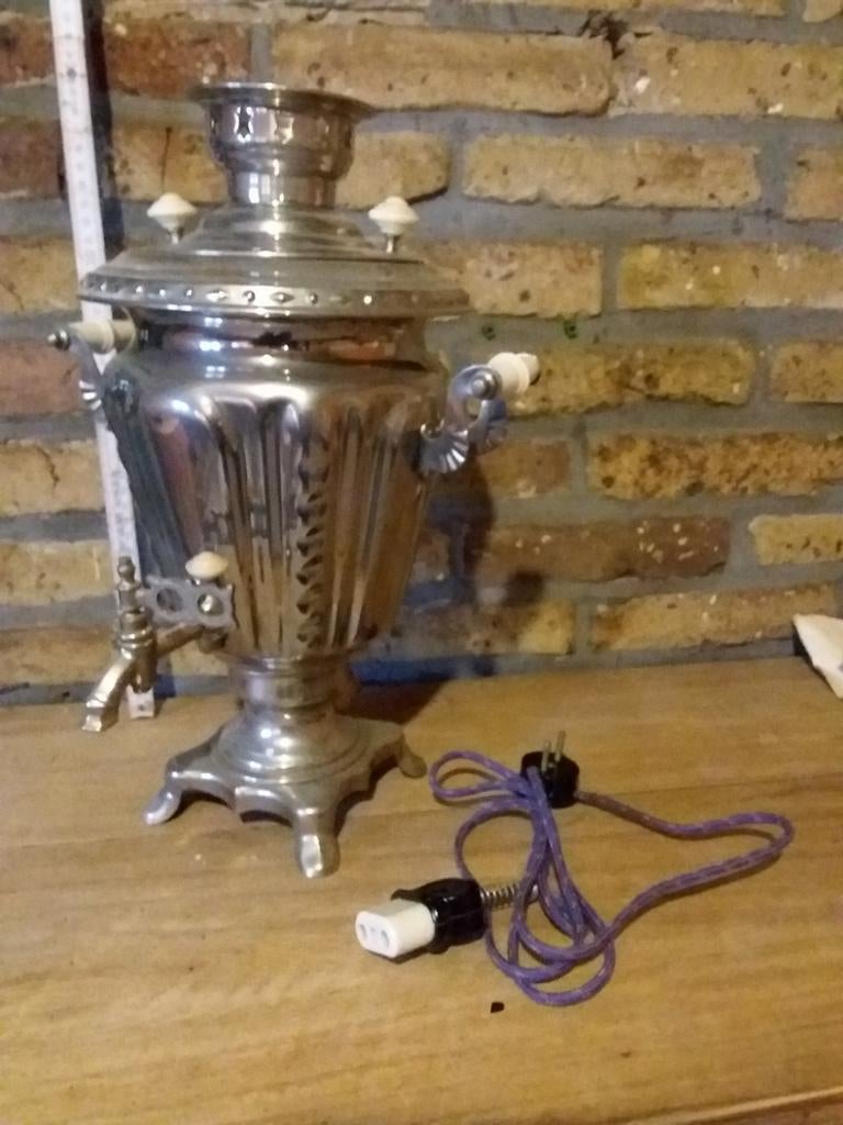 Samovar, Ophalen