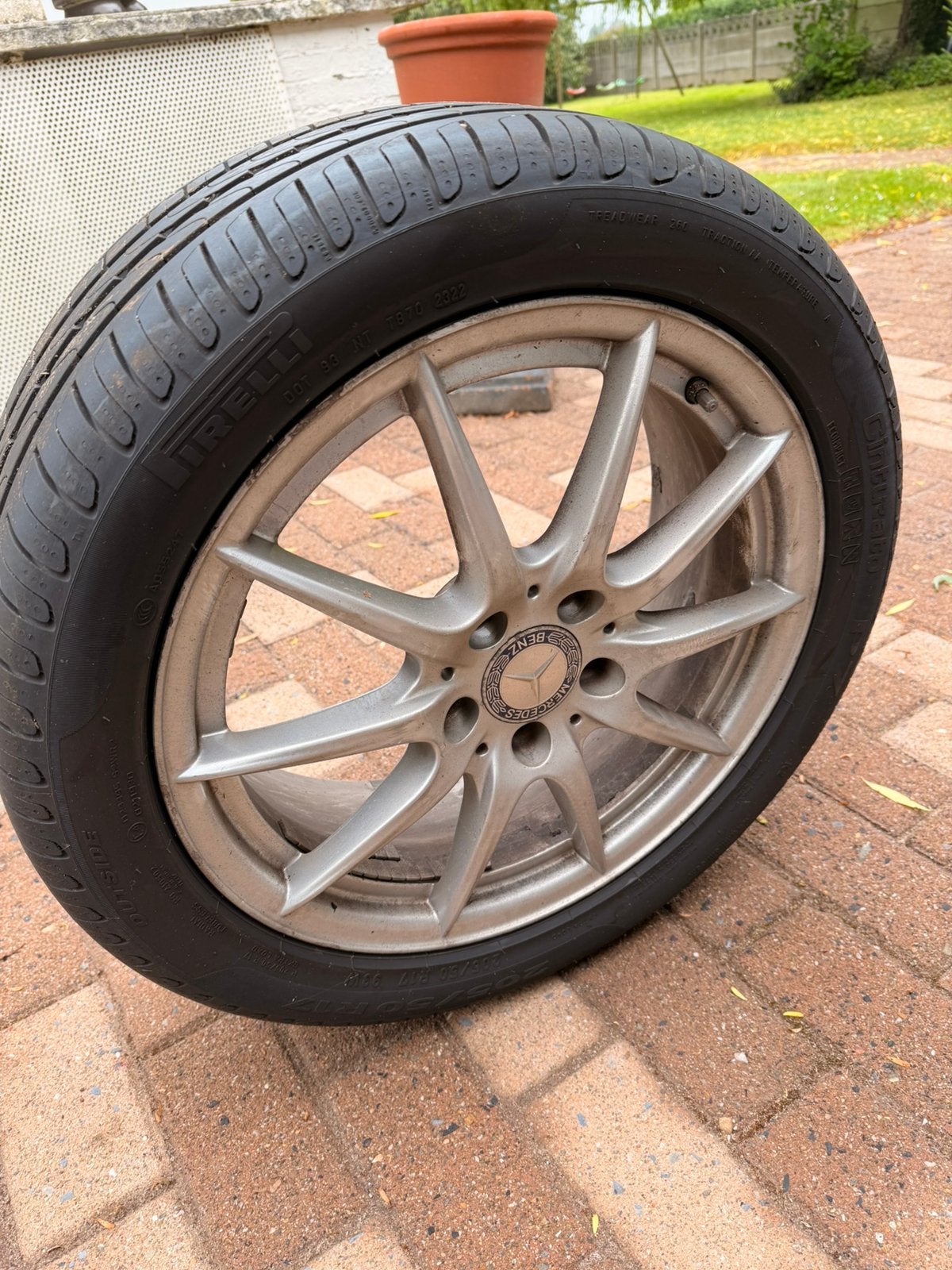 Pneus sur jantes Mercedes A B CLA-klasse, Auto-onderdelen, Ophalen, Gebruikt, Banden en Velgen, 17 inch