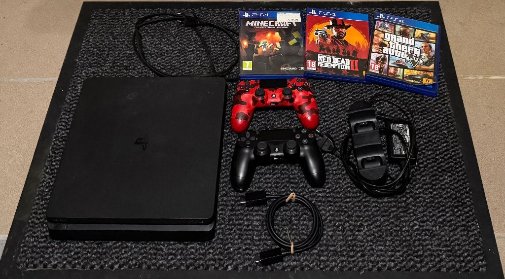 PS4 Slim – Games & accessoires, Ophalen, Met 2 controllers, 1 TB, Slim