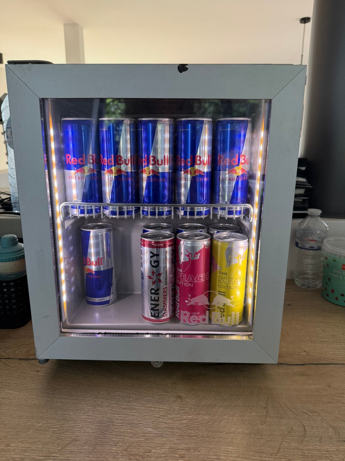 Redbull frigo tafelmodel, Enlèvement, Utilisé, Sans bac à congélation, Moins de 85 cm
