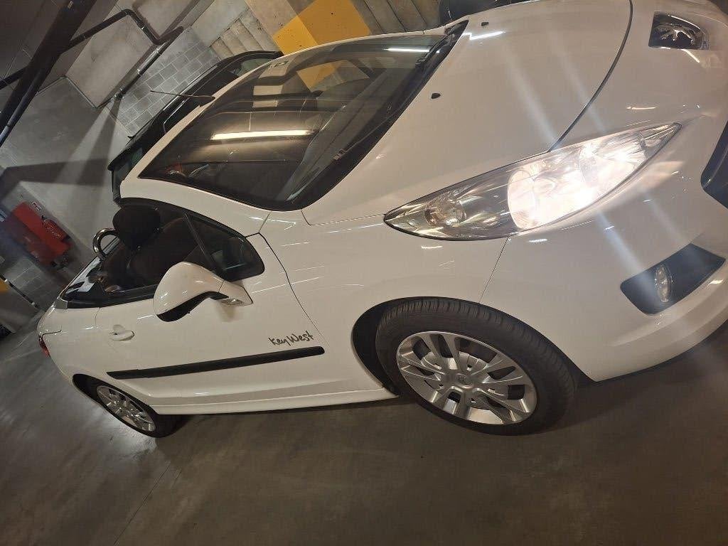 Peugot 207cc cabriolet, Auto's, Cabriolet, Wit, Handgeschakeld, Particulier