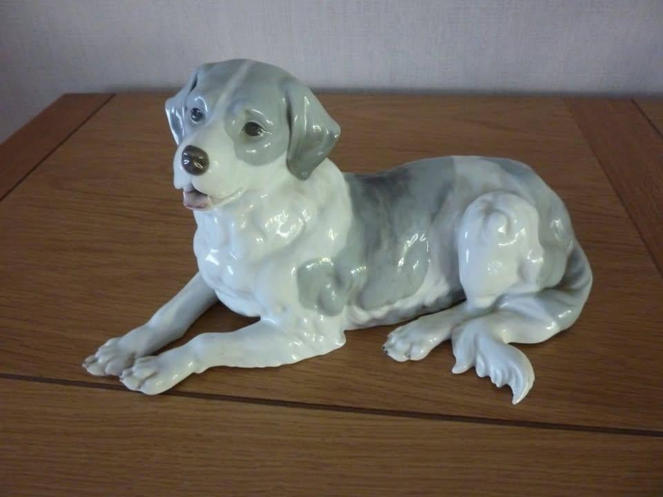 Porcelein  -  hond, Collections, Collections Animaux, Enlèvement, Comme neuf, Chien ou Chat, Statue ou Figurine