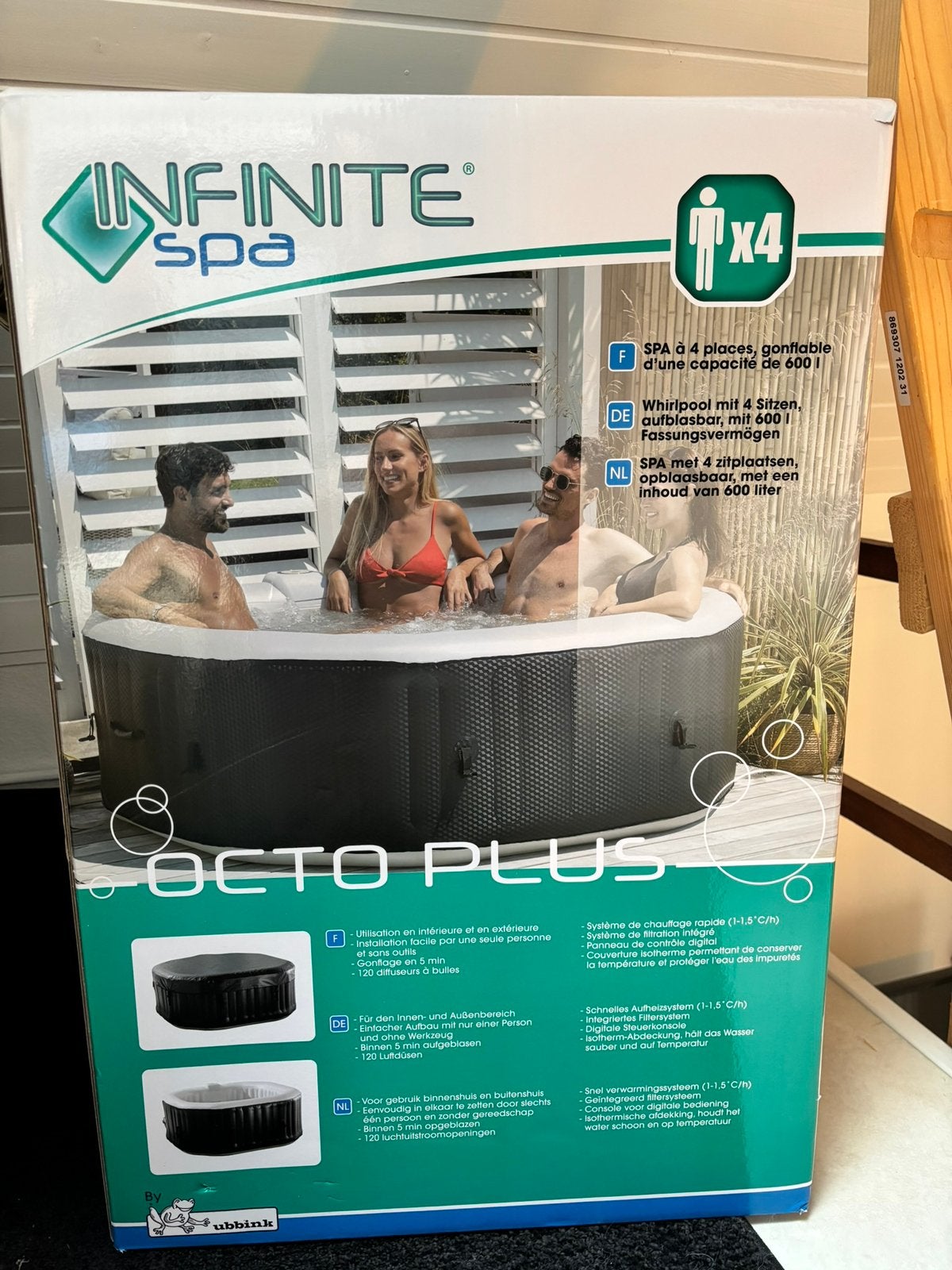 Jacuzzi 4 personen, Ophalen, Nieuw, Afdekzeil, Opblaasbaar