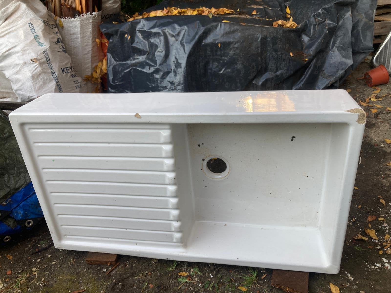 Retro/vintage porcelaine uitgietbak/lavabo/spoelbak, Ophalen, Gebruikt