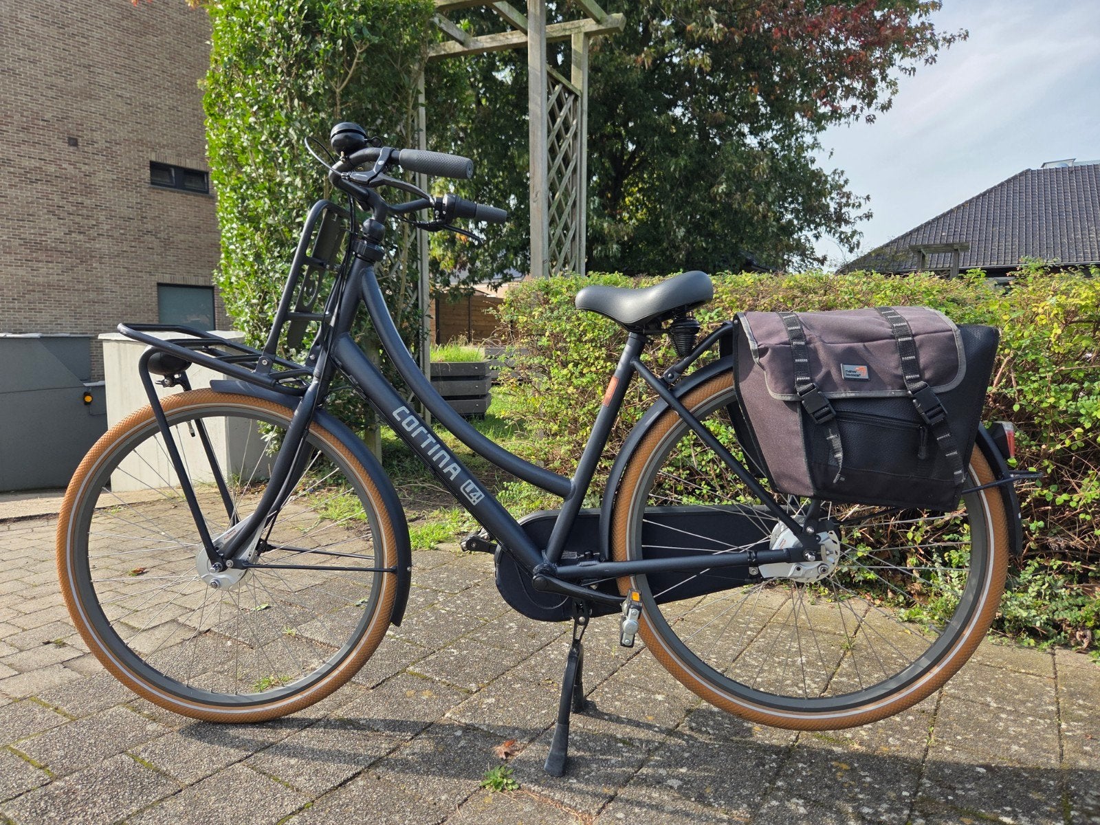cortina u4, 47 tot 50 cm, Ophalen, Zo goed als nieuw