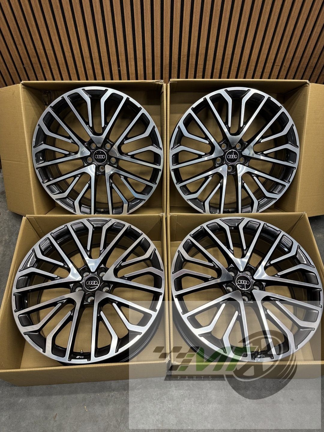 21" Audi Q5 SQ5 A6 S6 A5 Q3 RSQ3 MULTISPK 8MA601025L BTW OEM, Auto-onderdelen, Banden en Velgen, Gebruikt, Velg(en), -, -