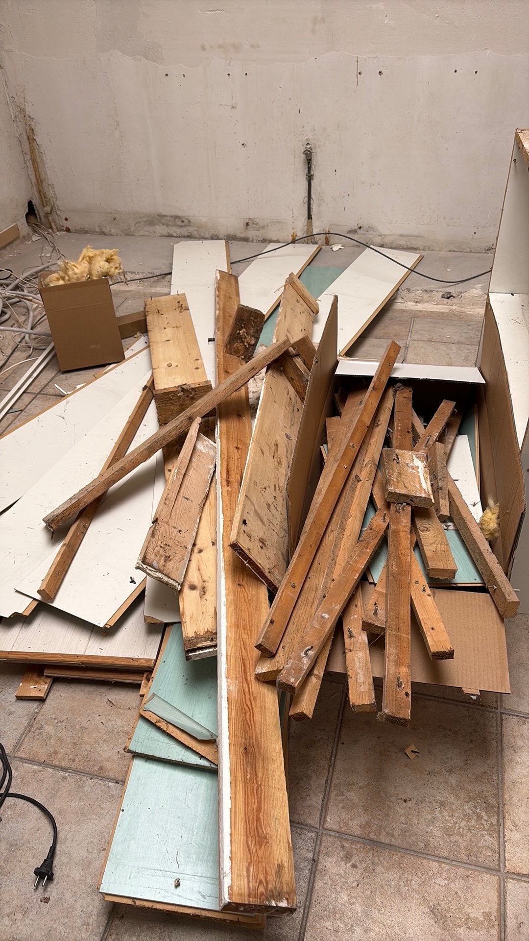 Hout om te stoken gratis, Ophalen