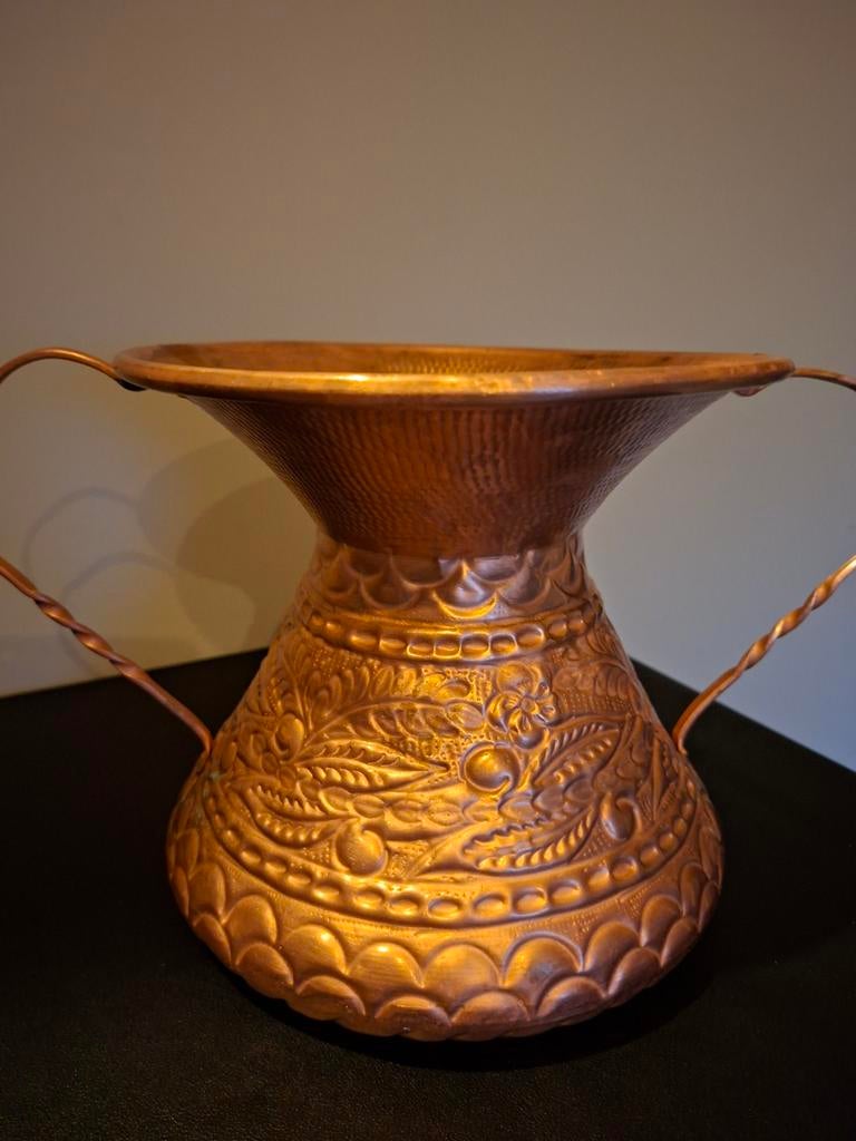 VASE - CONCA en cuivre massif, Antiquités & Art, Antiquités | Vases, Envoi