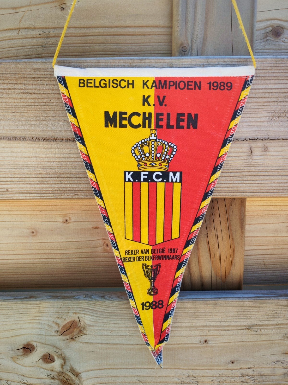 KV Mechelen 1989 kampioen van België vaandel, Diversen, Vlaggen en Wimpels, Ophalen of Verzenden