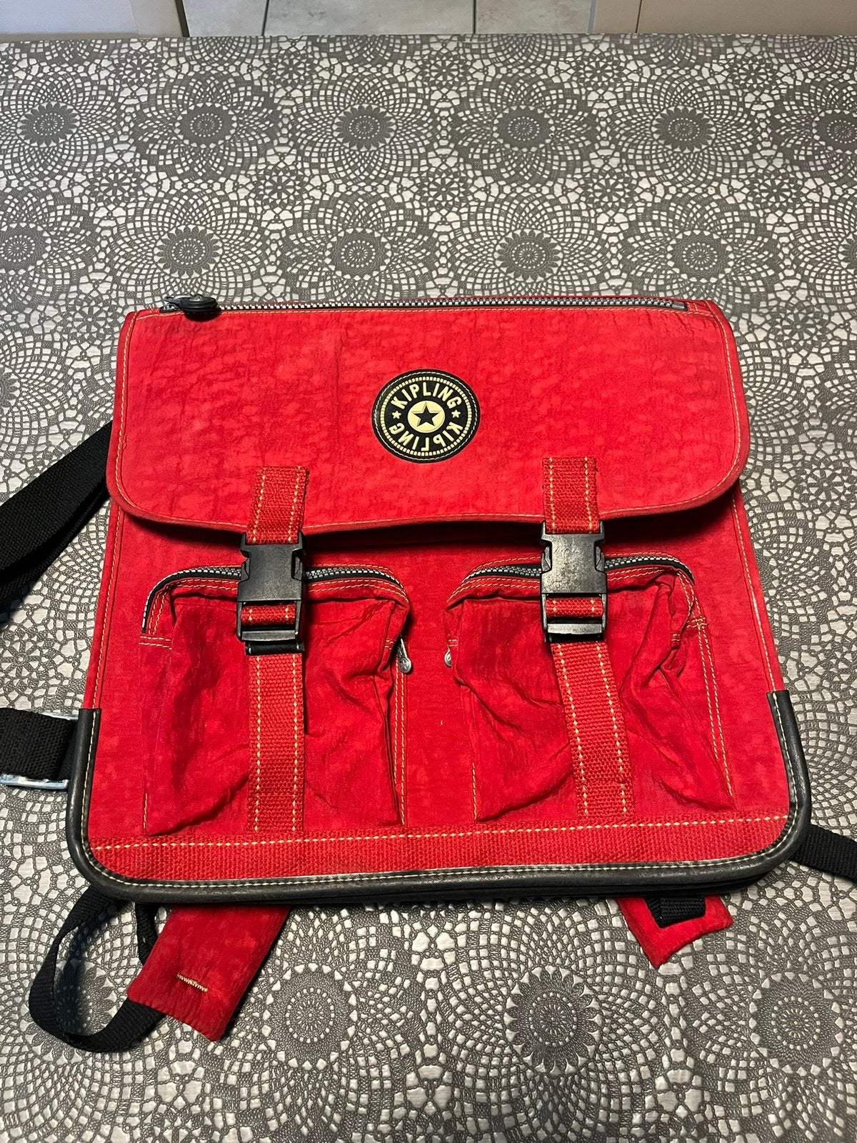 Cartable Kipling, Enlèvement, Comme neuf
