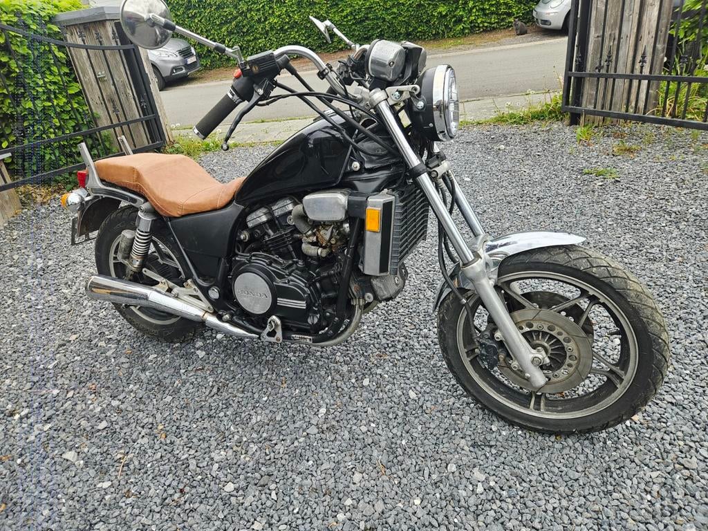 Honda VF750Custom, Ophalen