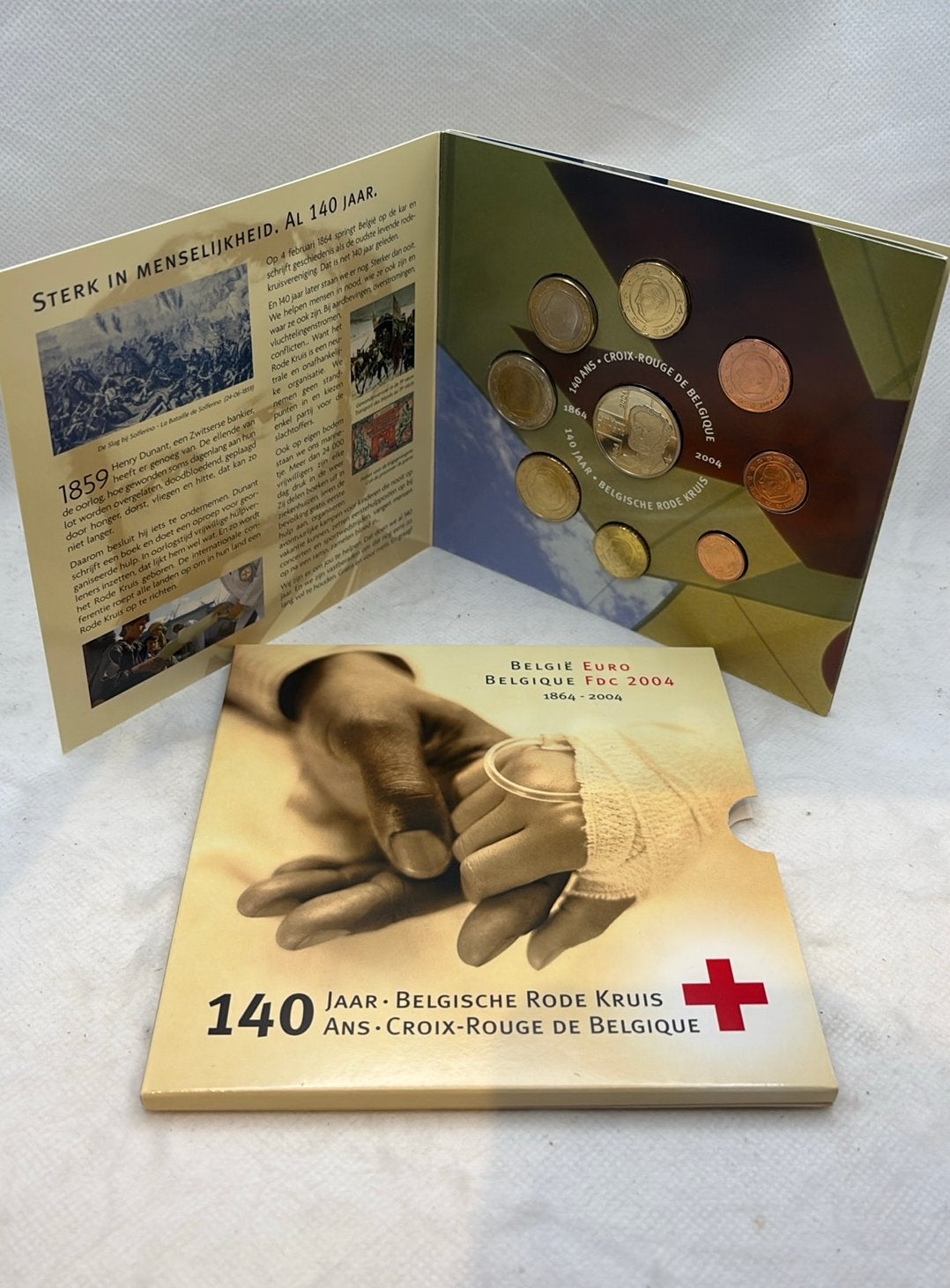 Muntset België 2004 — 140 jaar Rode Kruis BU/FDC, Postzegels en Munten, Ophalen of Verzenden