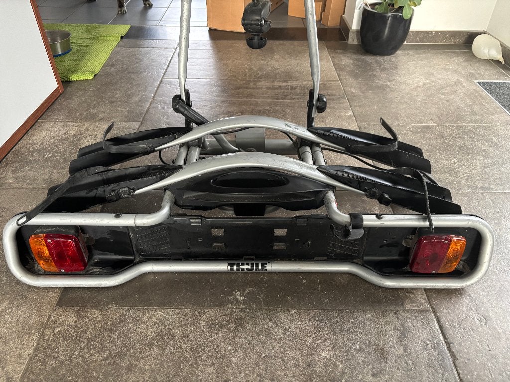 Fietsendrager Thule, Auto diversen, Fietsendragers, Ophalen, 2 fietsen, Gebruikt, Trekhaakdrager