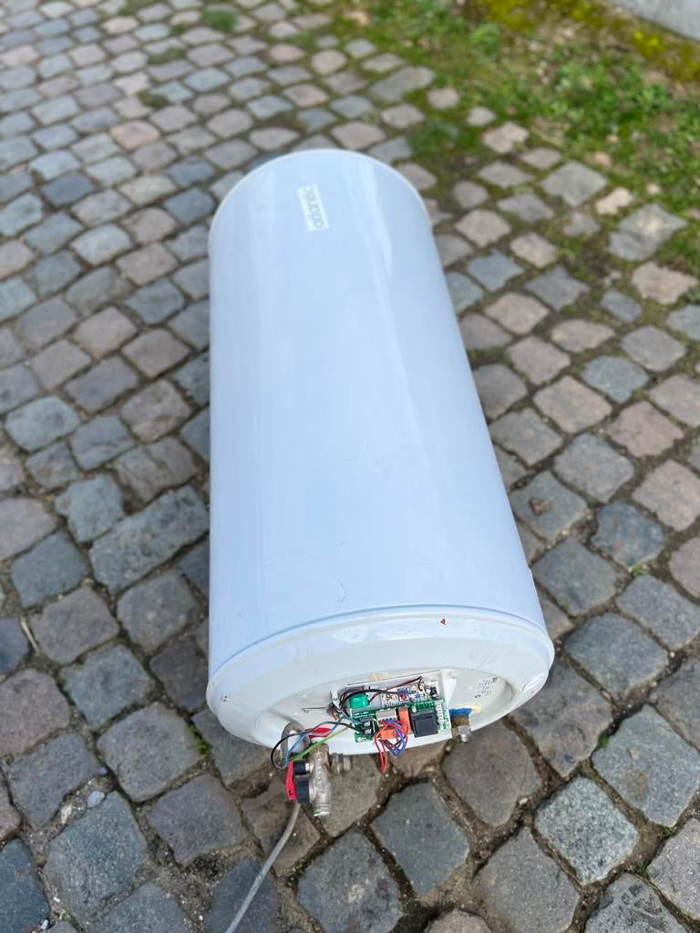 Chauffe-eau électrique Atlantic 150 L, Bricolage & Construction, Chauffe-eau & Boilers, 100 litres ou plus, Enlèvement, Utilisé