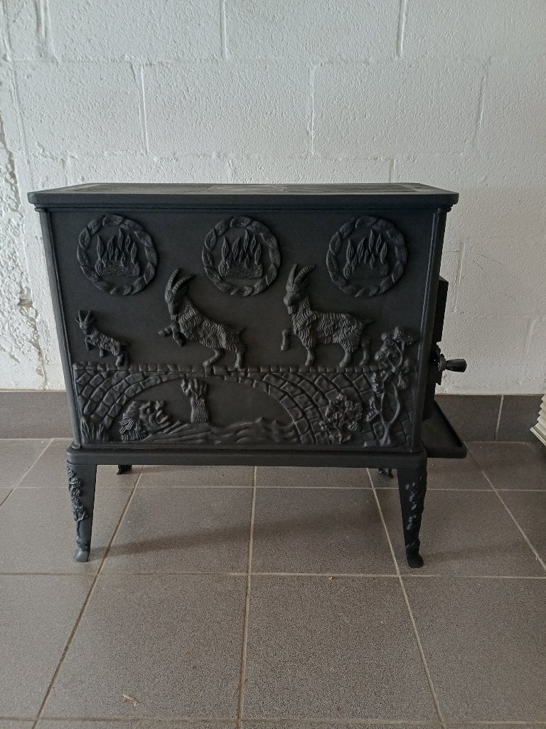 POÊLE À BOIS DOVRE LE PLUS GRAND MODÈLE EN PARFAIT ÉTAT, Comme neuf, Enlèvement, Bois, Autoportant