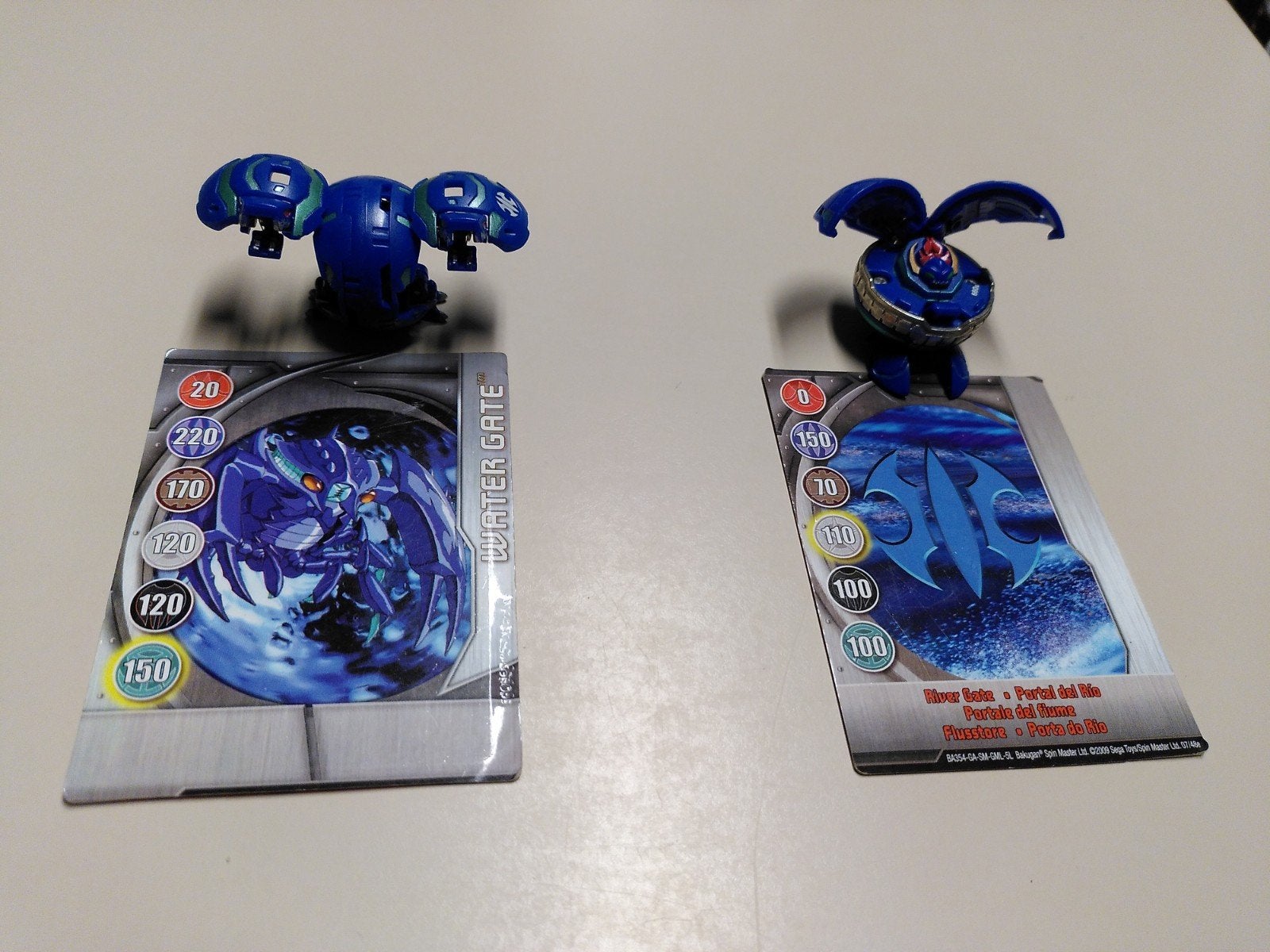 Bakugan Aquos Vandarus en Dual Hydranois, Collections, Enlèvement