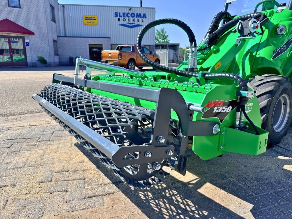 Avant Overtopfrees 1350 Serie 2, Articles professionnels, Agriculture | Outils, Labour