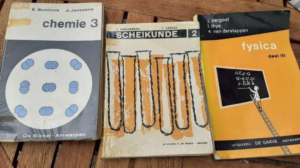 schoolboeken jaren 60-70 Chemie, fysica, Boeken, Schoolboeken, Gelezen, ASO, Scheikunde, Diverse auteurs
