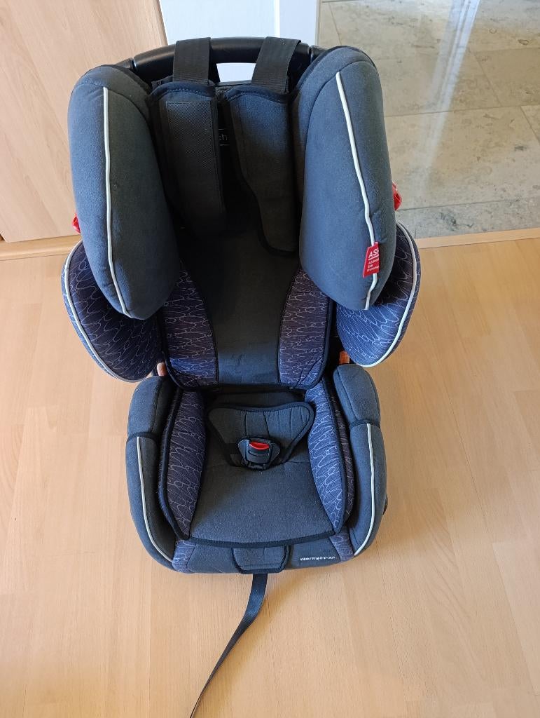 Kinder autostoel, Kinderen en Baby's, Autostoeltjes, Ophalen, Gebruikt, 15 t/m 36 kg, Autogordel