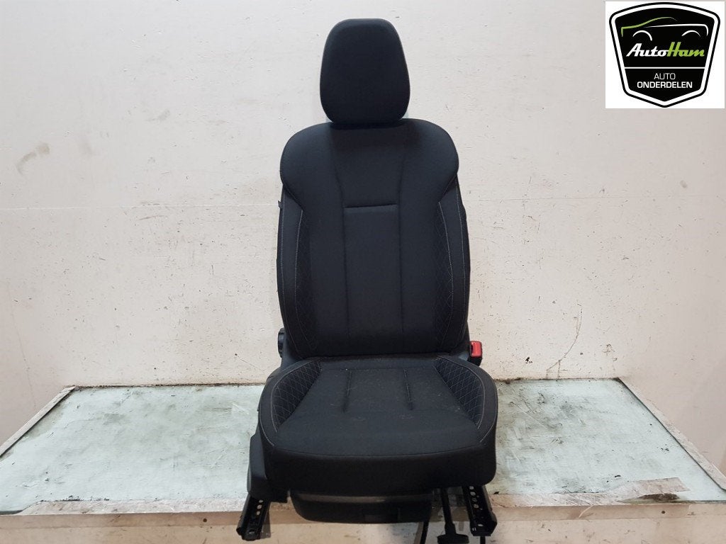 STOEL RECHTS VOOR Skoda Octavia Combi (1U5), Dhr. J. Ham, Gebruikt, Administratie@autoham.nl, Skoda